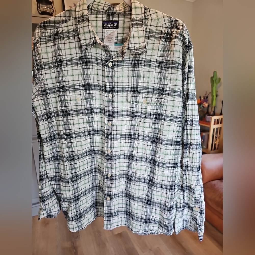 Patagonia 100% Organic Cotton Green Plaid Long Sleeve Mens Shirt Sz XL